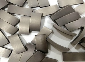 Алмазные сегменты d102 24x4x8 мм